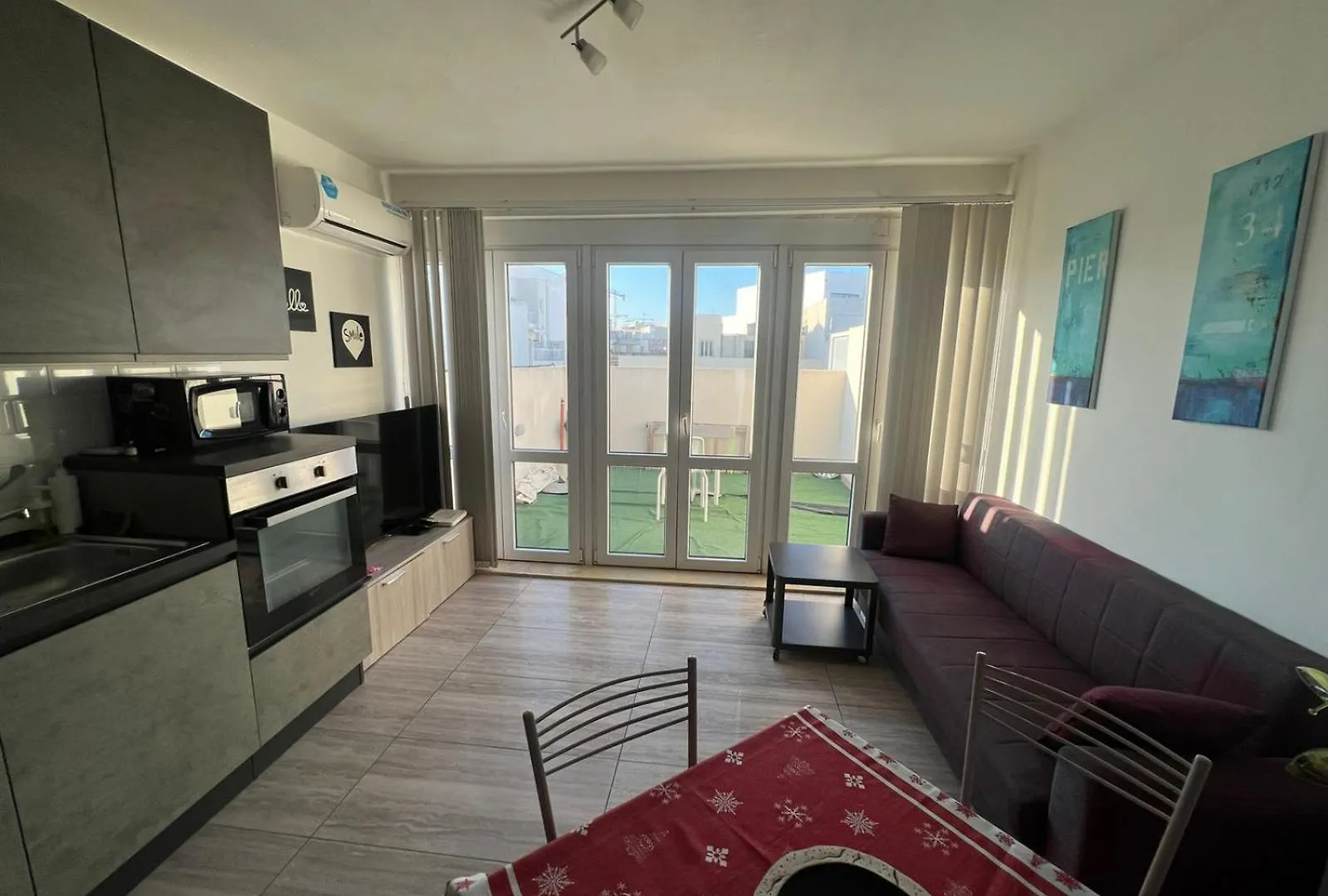 Amazing Penthouse Two Terrace 5 Minutes To The Beach Close To The Main Area location